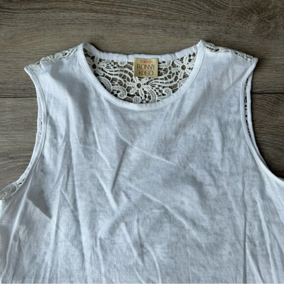 Torn By Ronny Kobo Lace Back High Low Hem Sleeveless Top - Picture 6 of 13
